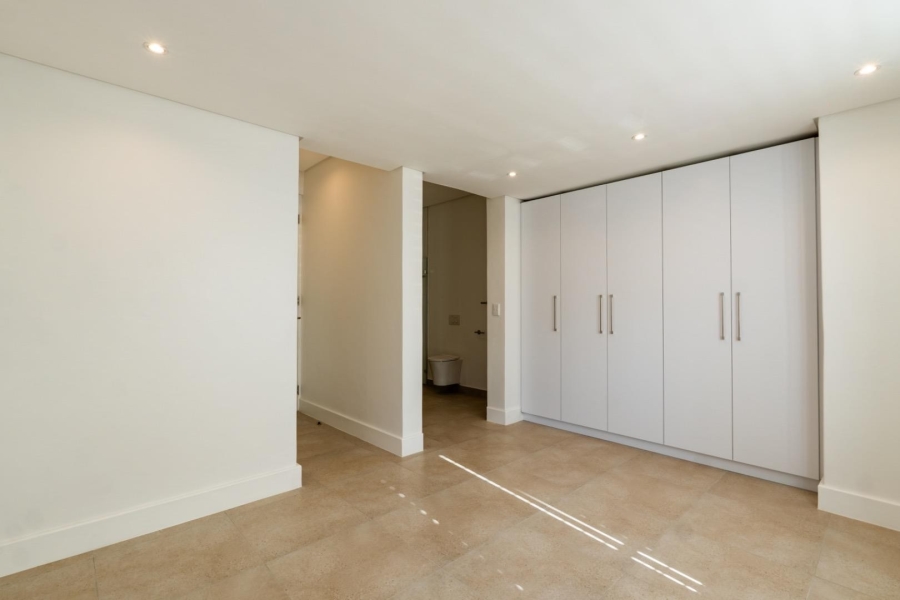 To Let 3 Bedroom Property for Rent in Voliere Estate Western Cape